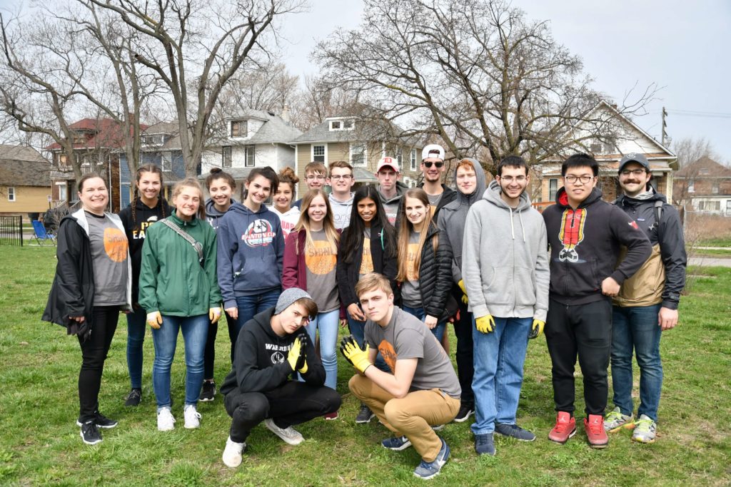 Juniors serving in Detroit 2019